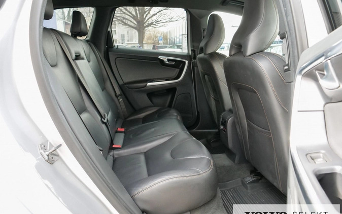 Volvo XC 60 cena 105900 przebieg: 107360, rok produkcji 2017 z Miejska Górka małe 704